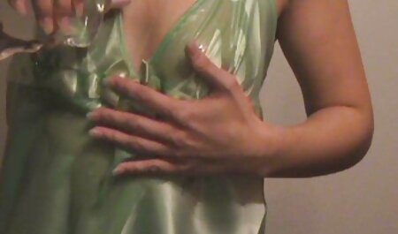 売春婦は肛門性の彼女の口と同じ幅を持っています 女の子 の ため エッチ 動画