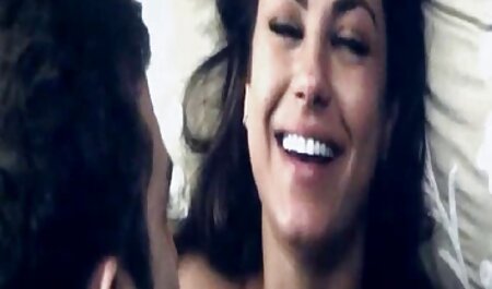若いカロライナfucksとともにa男でホーム 女の子 用 エッチ 動画