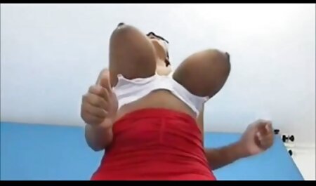 古い男fucksピンクの髪の女の子の口の中で自然 女の子 の ため の h 無料 動画