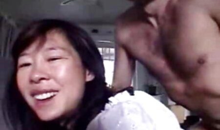 大きなペニスを持つ大人の黒人男性は、若い学生と彼の母親をクソしています 女の子 向け エロ 動画 無料