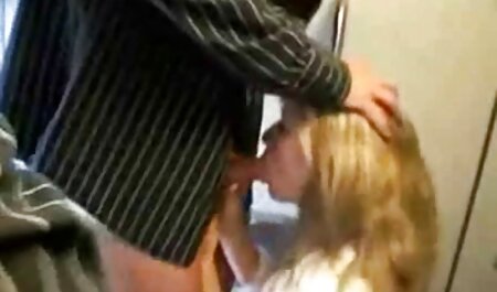 ディスクで膣に釘付けの女の子 女の子 の ため エロ 動画