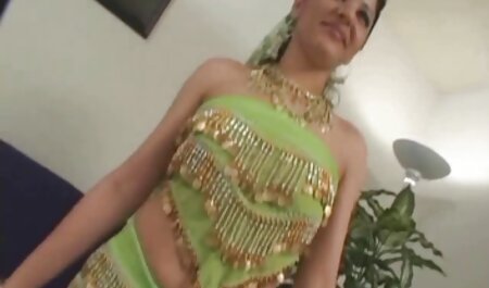 少女が18歳できない部分に彼の玩具との交流に大きなペニス 女の子 専用 無料 エロ 動画