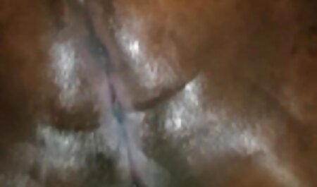 ママは肛門性を愛し、カメラの前でそれを見せる 女の子 向け エッチ 動画