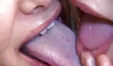 二busty売春婦舐めているお尻と膣 loveh 動画