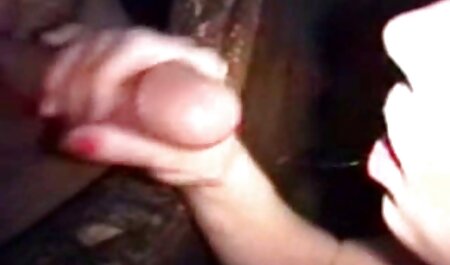 膣金髪モニカを舐めている灰色の髪の男 女の子 の ため の セックス 動画