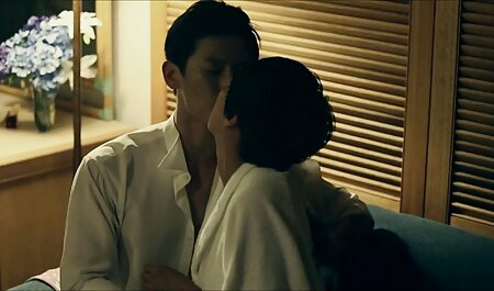 男はテーブルの上に欲望の完全な脂肪の女性を犯した 女の子 の ため の 無料 エッチ